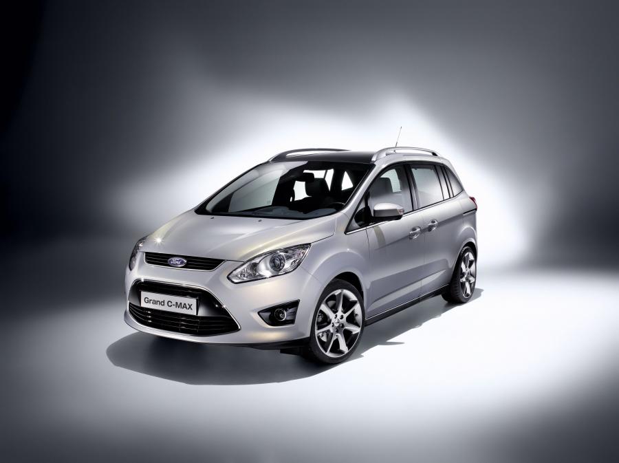  Ford Grand C-Max 2010 года  (фото 18 из 56)
